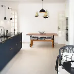 Riverside Retreat Вилла