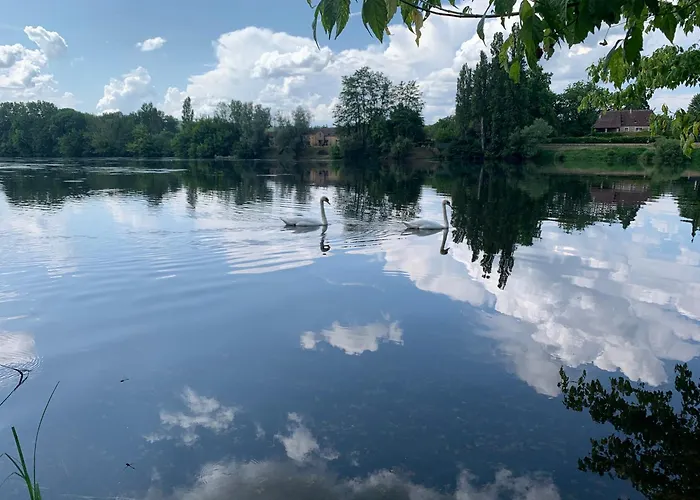 Riverside Retreat * Badefols-sur-Dordogne